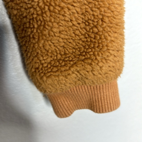 GAP Kids Large Camel Color Sherpa Style Zip Up Jacket - Picture 5 of 12